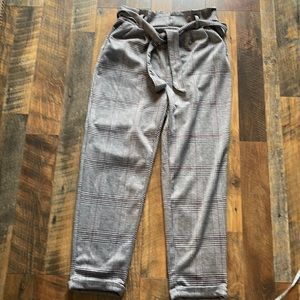 Love Tree Paperbag Waist Plaid Cuffed Ankle Pants back elastic Waistband Sz M